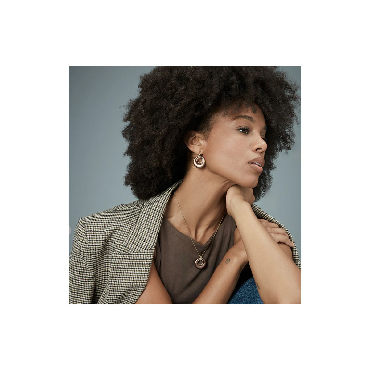 Pendientes Viceroy Acero IP Marrón y Dorado con Circonitas Blancas 15198E01012