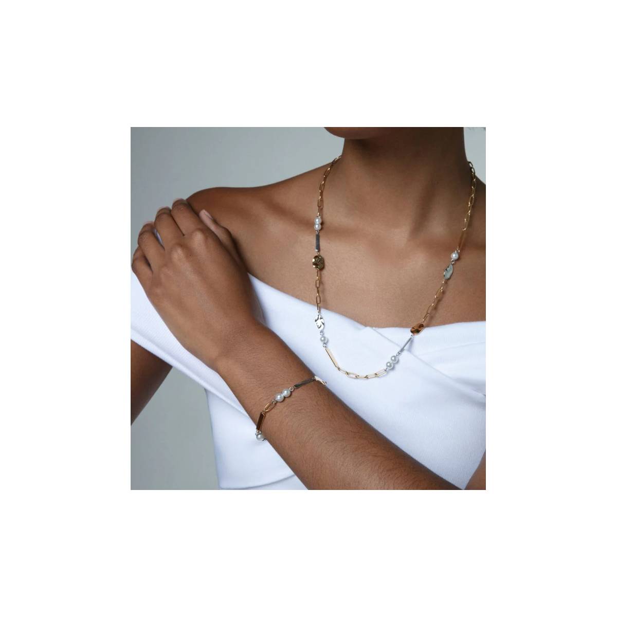 Pulsera Viceroy con perlas sintéticas 75372P01019