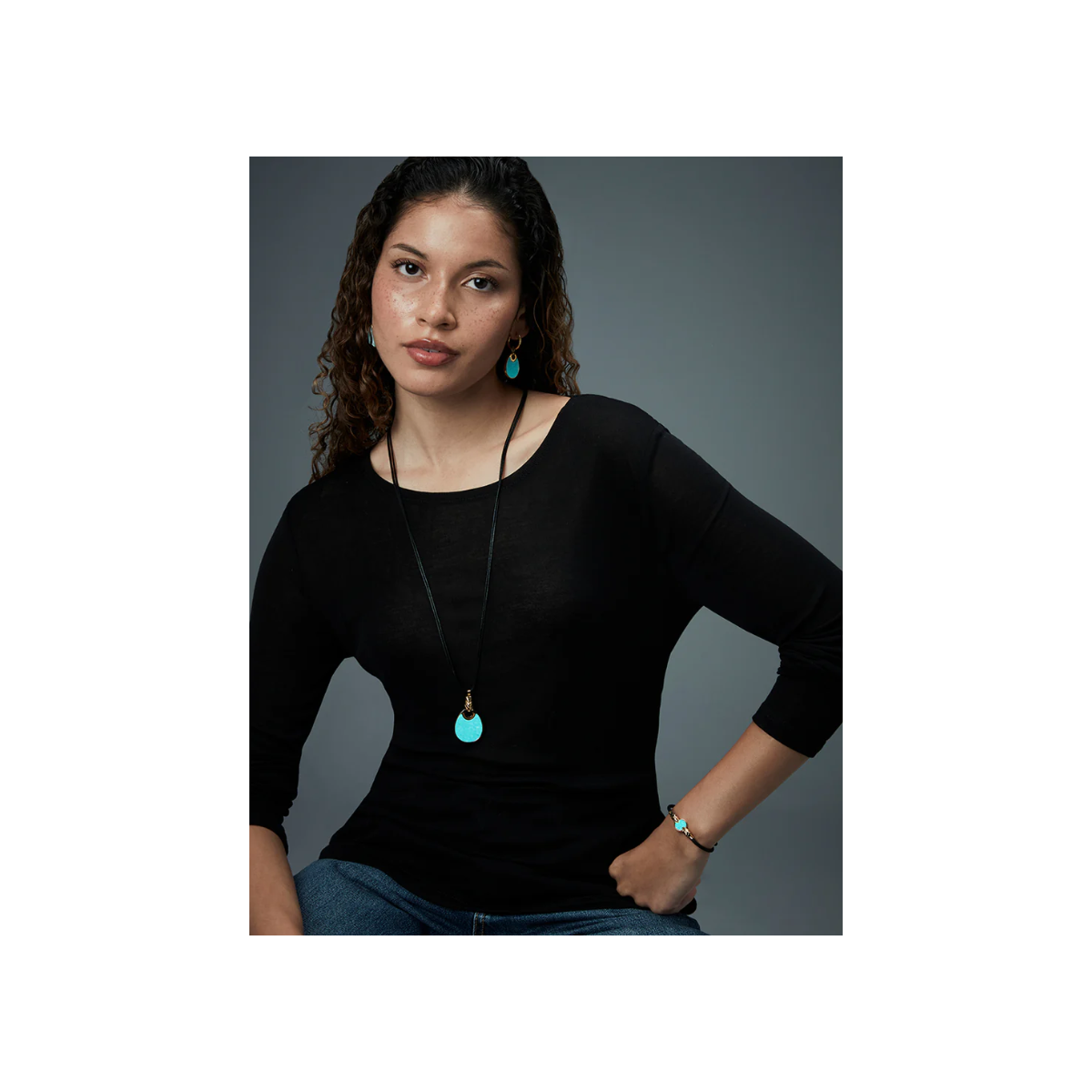 Collar Viceroy cordón negro con placa reversible 15190C01012