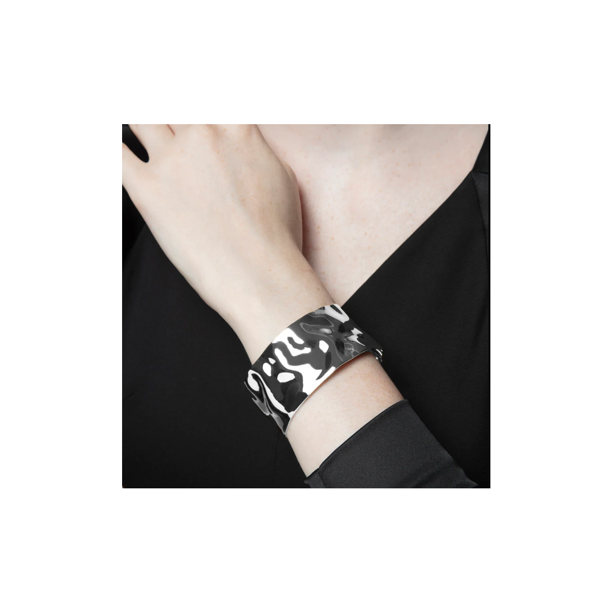 Pulsera Viceroy Rígida Acero Plateado Abierta 15157P01000