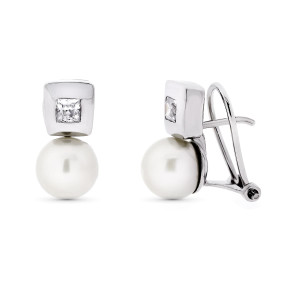 18K PENDIENTES ORO AMARILLO PERLA CULTIVADA 7. 14X7 MM CIERRE OMEGA