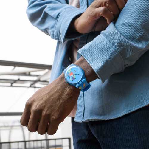 Reloj Swatch Vassily Kandinsky SUOZ342