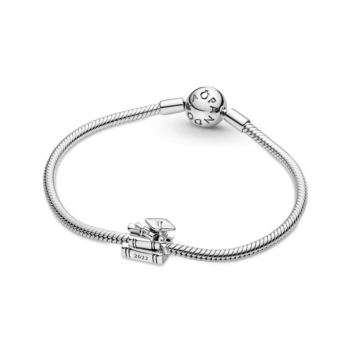 Charm Pandora Graduación 2022 790790C00