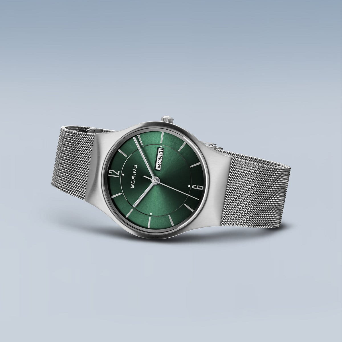 Reloj Bering Classic Day Date - Verde 11938-008DD