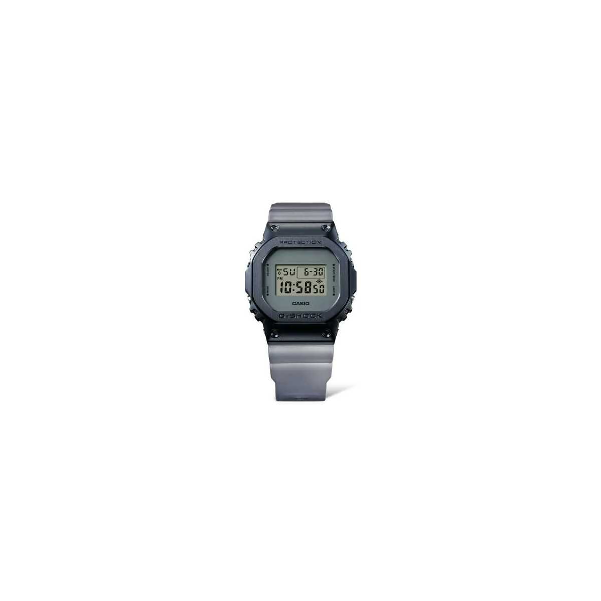Reloj Casio G-Shock Estándar Serie 5600 GM-5600MF-2ER