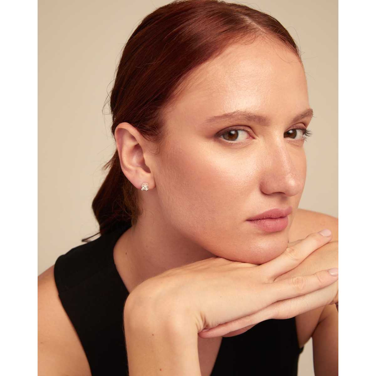 Pendientes Uno de 50 Cosmos. PEN0951BLNMTLOU