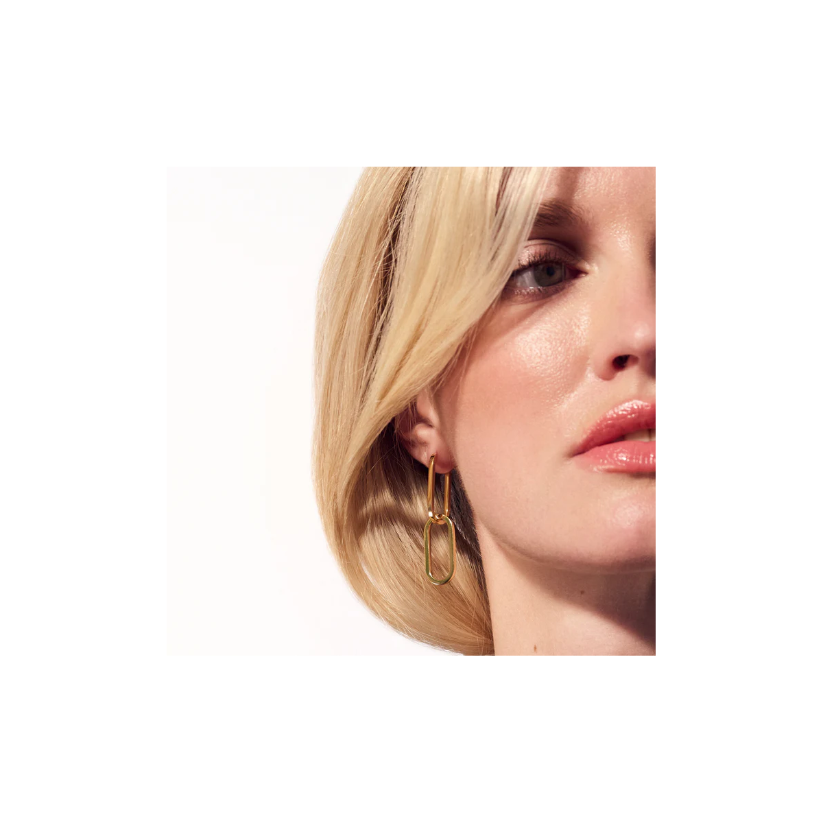 Pendientes Sif Jakobs Capizzi Piccolo. Dorados SJ-E42209-CZ-YG