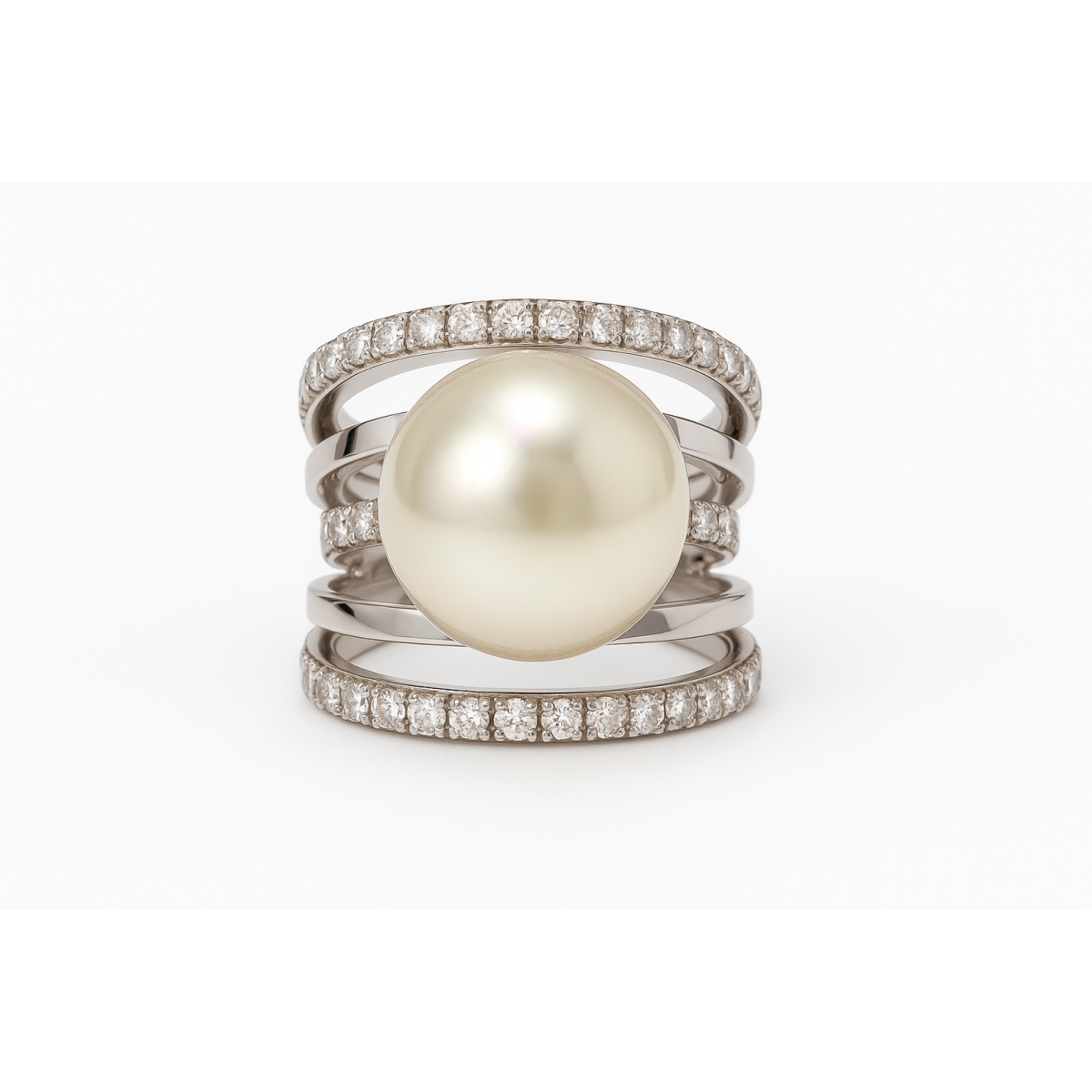 Anillo en Plata con Perla y Circonitas