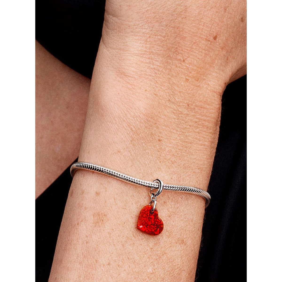Charm Pandora Colgante en plata de ley Corazón Rojo Opalescente 793348C01